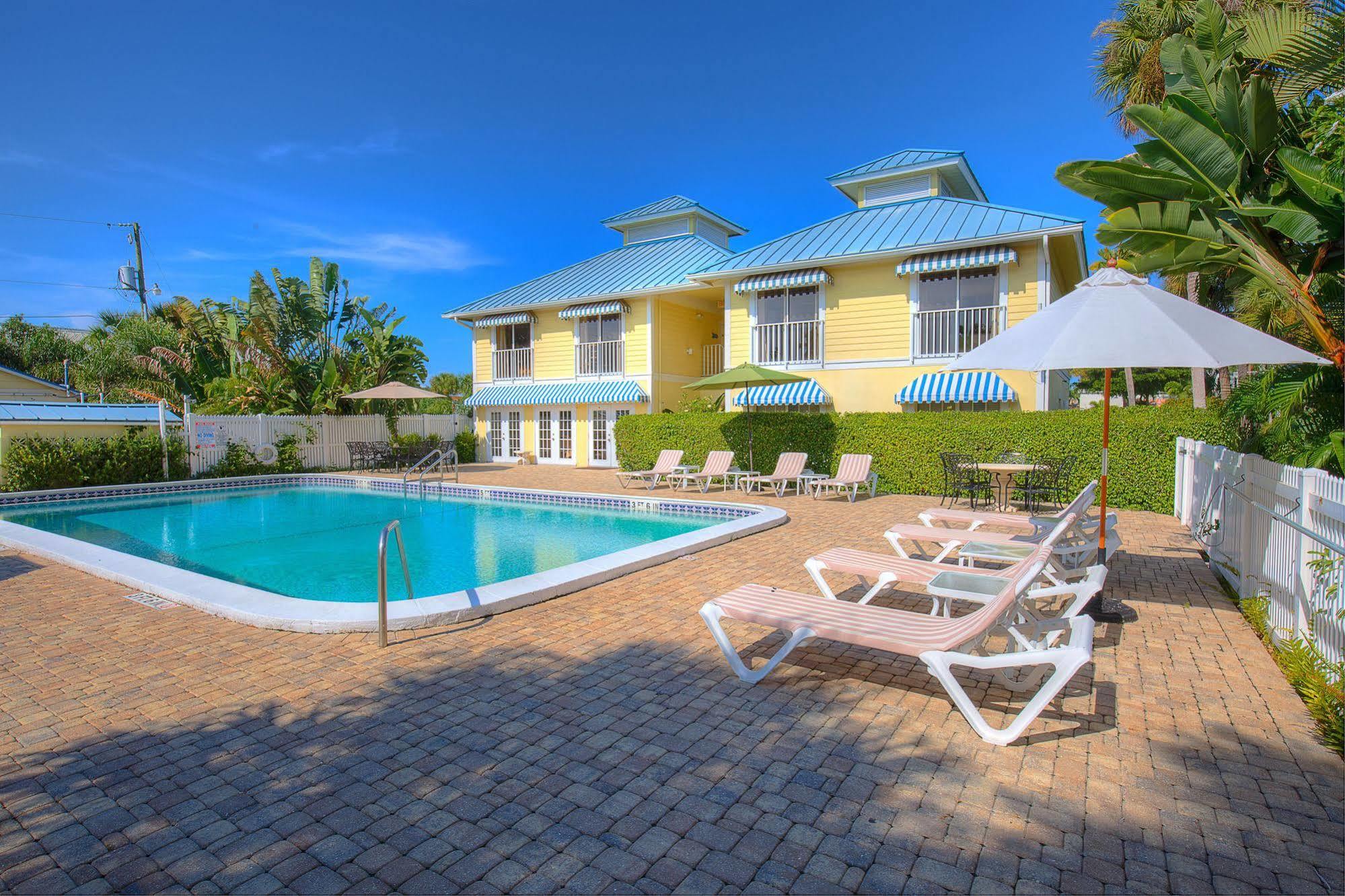 Naples Garden Inn Экстерьер фото
